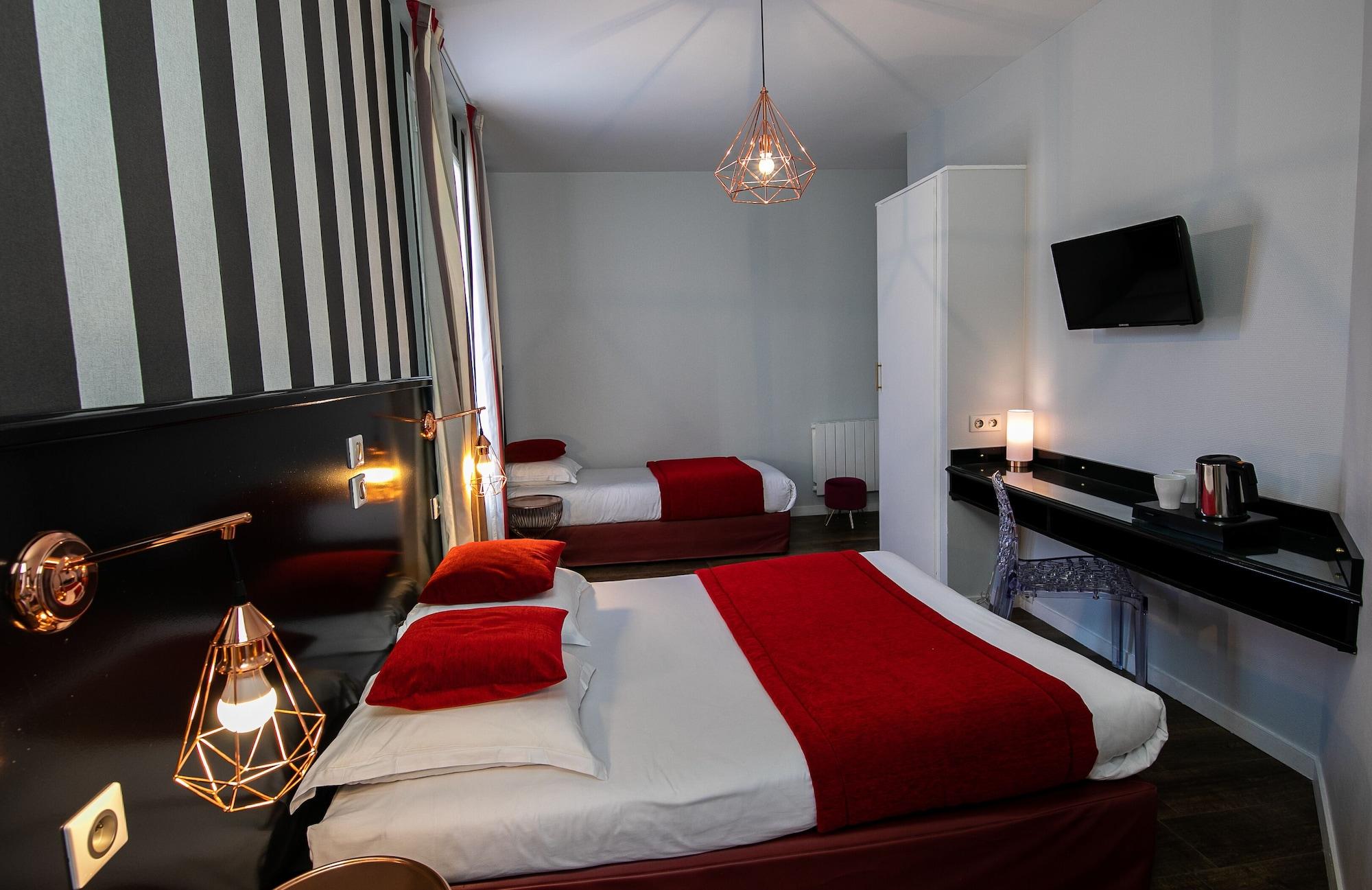 Hotel Eiffel Garibaldi París